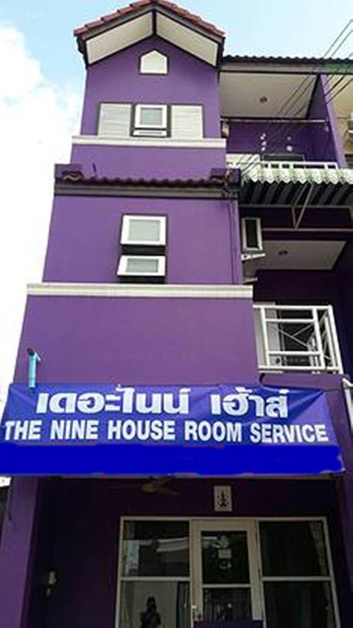 The Nine House Hostel Bangkok Buitenkant foto